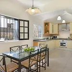 Casa Maresia, Playa Bastian Sea Views - Communal Swimming Pool Tatil Evi *