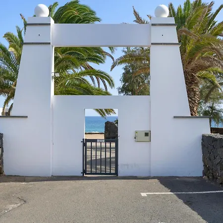 Casa Maresia, Playa Bastian Sea Views - Communal Swimming Pool Tatil Evi
