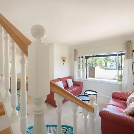Casa Maresia, Playa Bastian Sea Views - Communal Swimming Pool בית נופש *